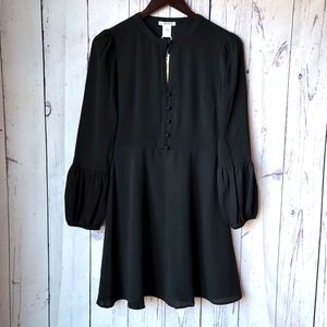 Esley NWT black shifon mini dress